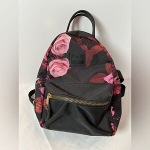 Herschel Supply Nova Backpack Mini in Roses Black